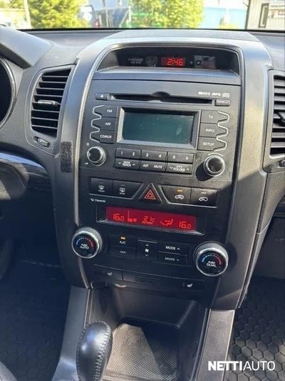 Kia Sorento 2,2 CRDI AWD 2011, kuva 7/12