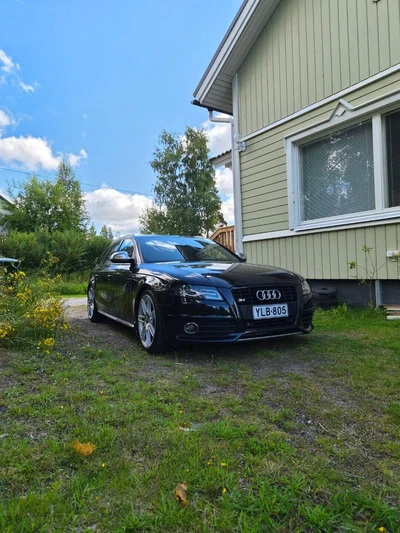 Audi S4 2009, kuva 1/15