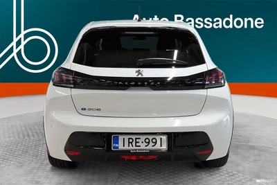 Peugeot e-208 2023, photo 4/10
