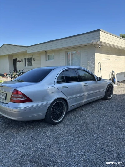 Mercedes-Benz C 2003, photo 7/12