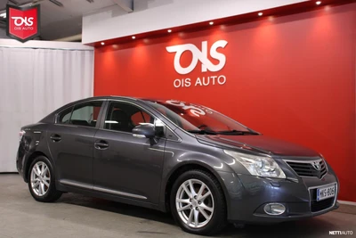 Toyota Avensis 2012, photo 4/10