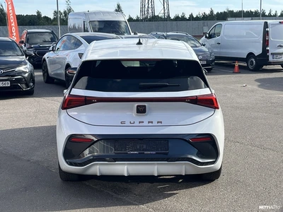 Cupra Born 150 kW 58 kWh 2022, kuva 5/12