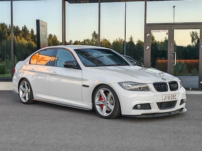 BMW 330 2009, kuva 3/15