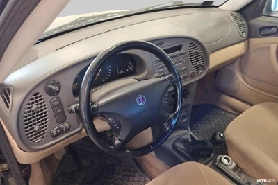 Saab 9-3 2,0 5d 2000, kuva 2/3