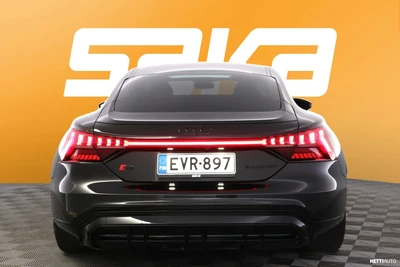 Audi e-tron GT RS quattro 2022, kuva 7/54