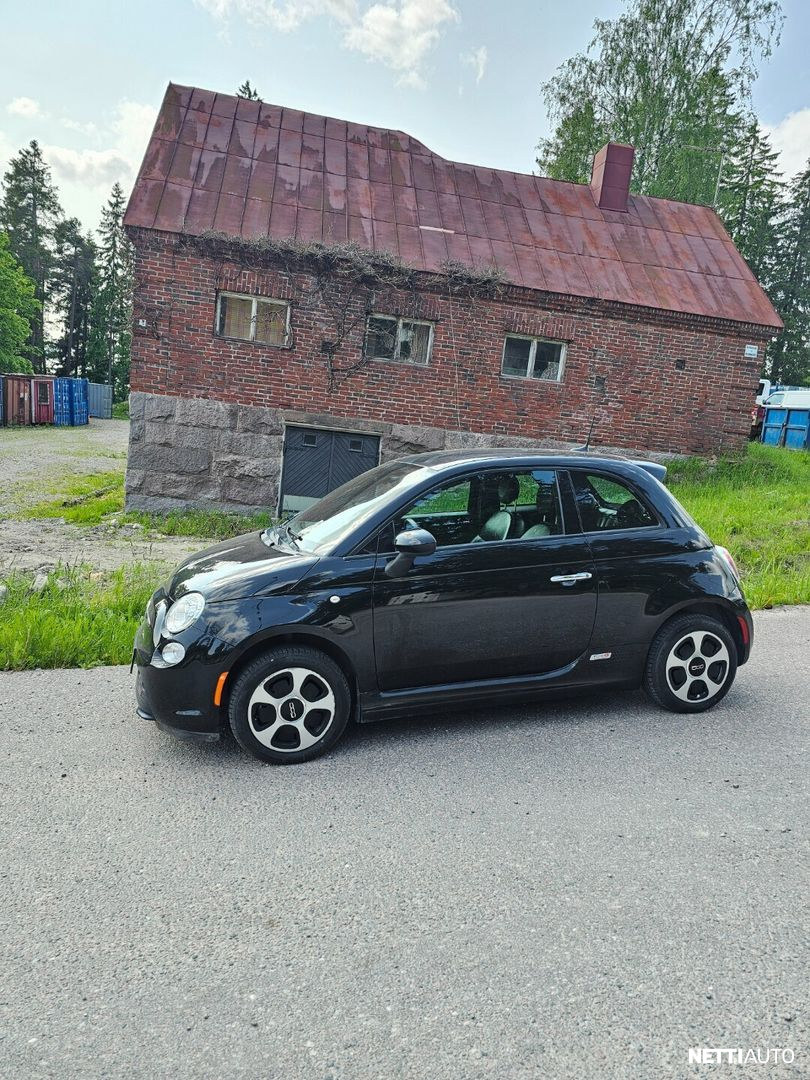Fiat 500E