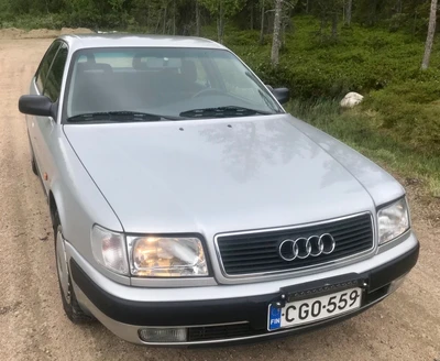 Audi 100 2,6E V6 4d 1992, kuva 2/16