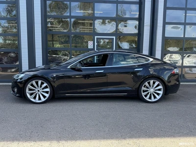 Tesla Model S 2018, photo 3/19
