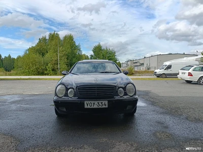 Mercedes-Benz CLK 320 2000, kuva 7/10
