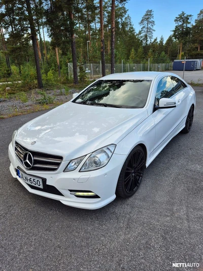 Mercedes-Benz E 220 CDI BE Coupé A 2012, kuva 3/13