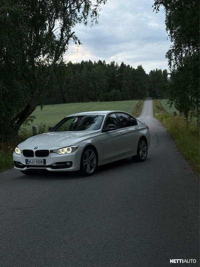 BMW 328 2013, kuva 1/11