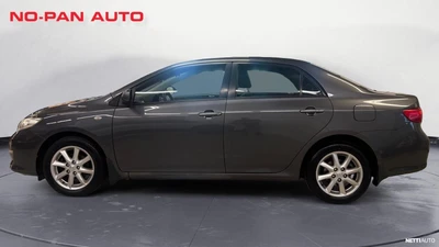 Toyota Corolla 2010, photo 2/19