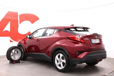Toyota C-HR 2018, kuva 3/35