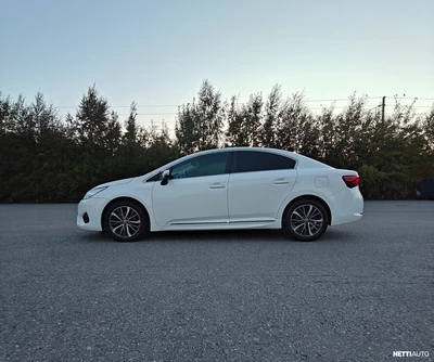 Toyota Avensis 2017, photo 2/10