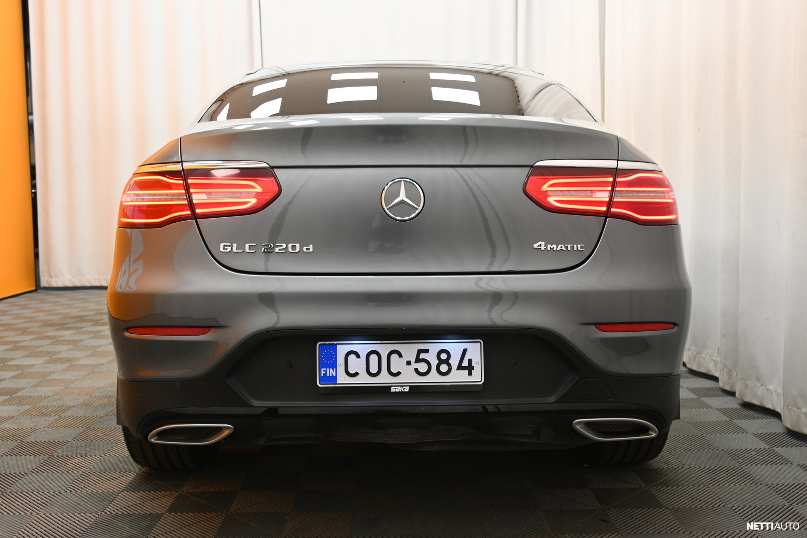 Mercedes-Benz GLC 2017, photo 7/37