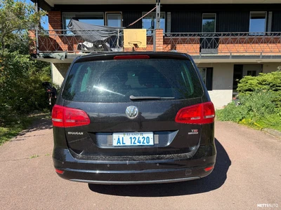 Volkswagen Sharan 2011, kuva 3/3