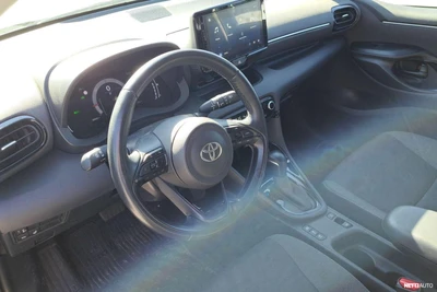 Toyota Yaris 1,5 Hybrid 116 Intense Plus 2024, kuva 3/5