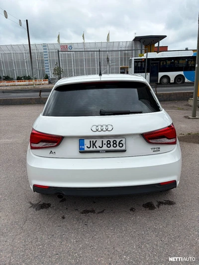 Audi A1 2017, photo 3/24