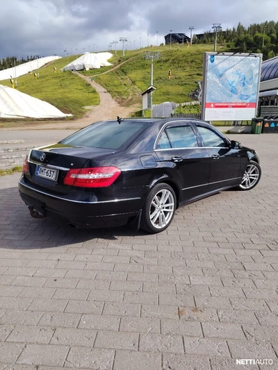 Mercedes-Benz E 2009, photo 3/24