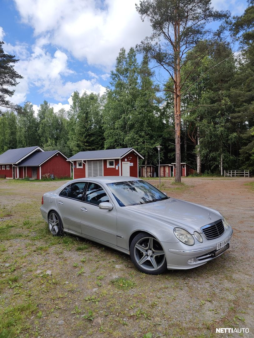 Mercedes-Benz E