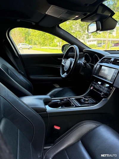 Jaguar XE 20d Business AWD Aut R-SPORT 2017, kuva 3/20