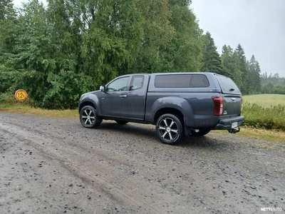Isuzu D-Max 2018, kuva 6/10