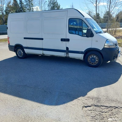 Nissan Interstar 2010, photo 3/10