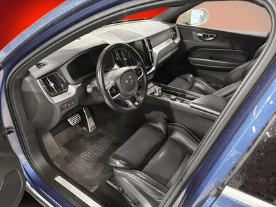 Volvo XC60 T8 AWD R-Design aut 2018, photo 4/4