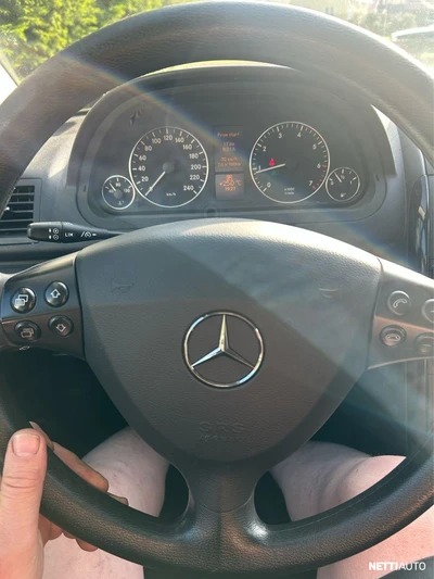 Mercedes-Benz A BE 5D 2010, photo 8/8