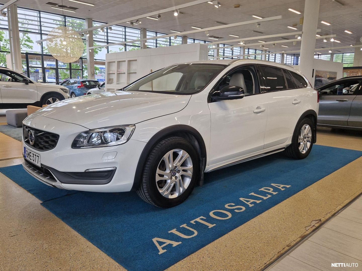 Volvo V60 Cross Country