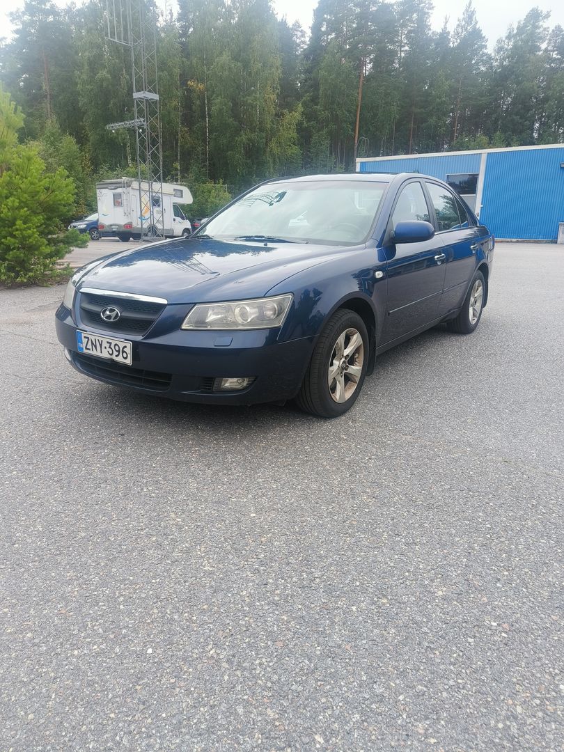 Hyundai Sonata