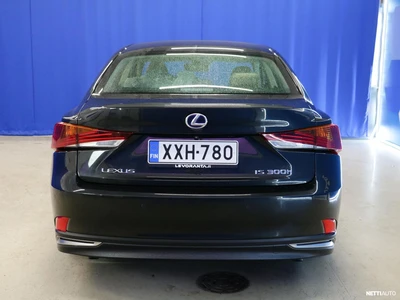 Lexus IS 300h Hybrid A Executive Edition 2020, kuva 4/25