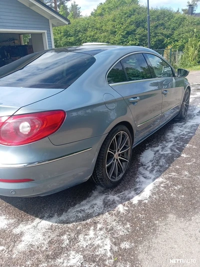 Volkswagen Passat CC 2009, photo 6/10