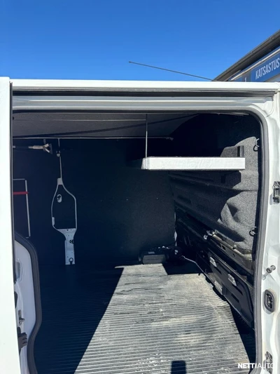 Renault Trafic 2017, kuva 5/9