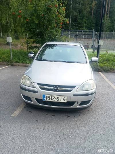 Opel Corsa 2004, kuva 3/10