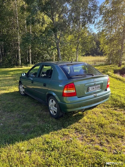 Opel Astra 1998, photo 6/20
