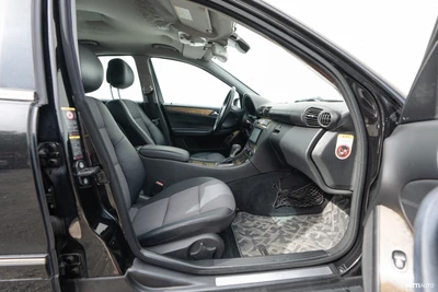 Mercedes-Benz C 230 C 230 2007, photo 7/22