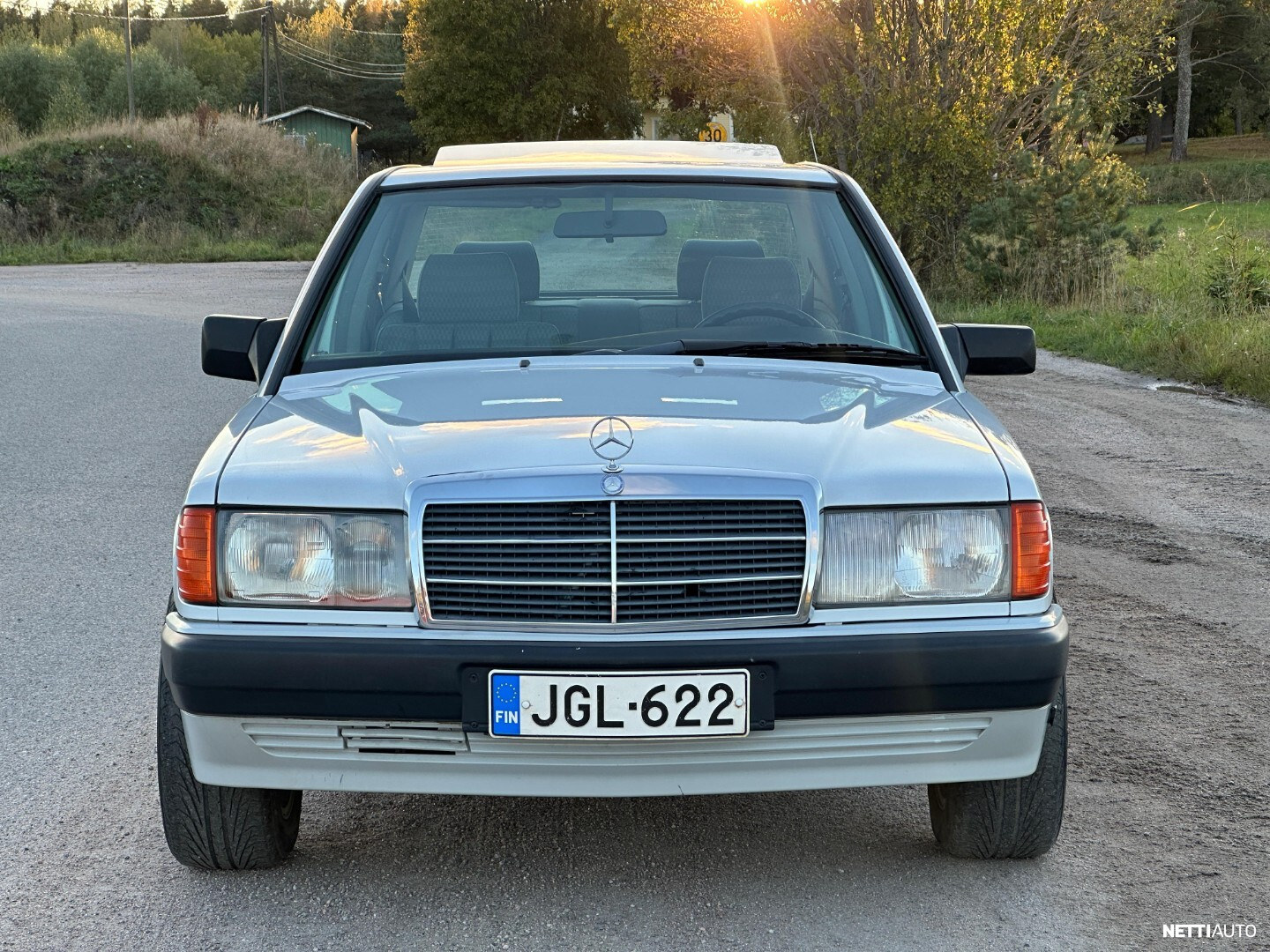 Mercedes-Benz 190 1992, kuva 3/24