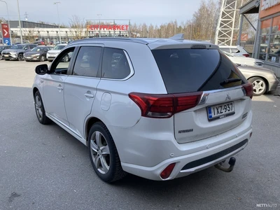 Mitsubishi Outlander Instyle Navi 4WD 5P 2015, kuva 3/6