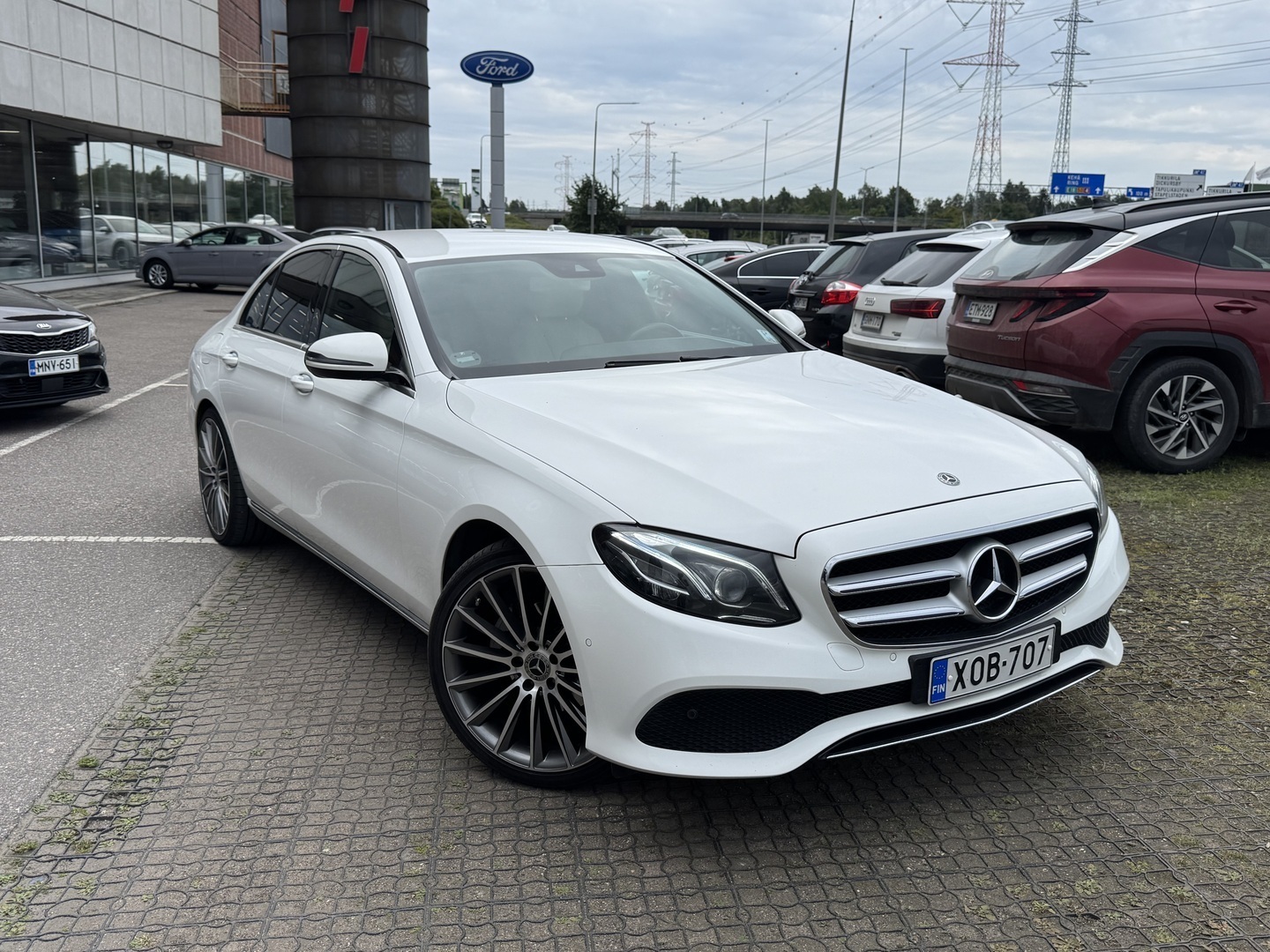 Mercedes-Benz E