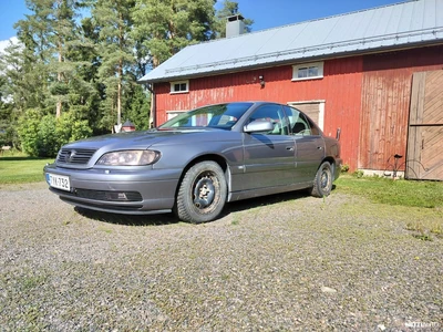 Opel Omega 2001, photo 3/15