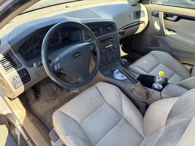 Volvo S60 2,4i 140hv Business man 2001, photo 4/5