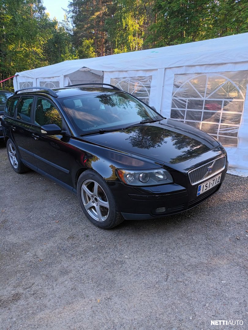 Volvo V50