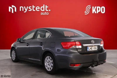 Toyota Avensis 1,6 Valvematic Life 4ov 2013, kuva 2/39