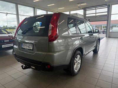 Nissan X-Trail 2,0 dCi Low XE 6M/T 4x4 2011, kuva 3/10
