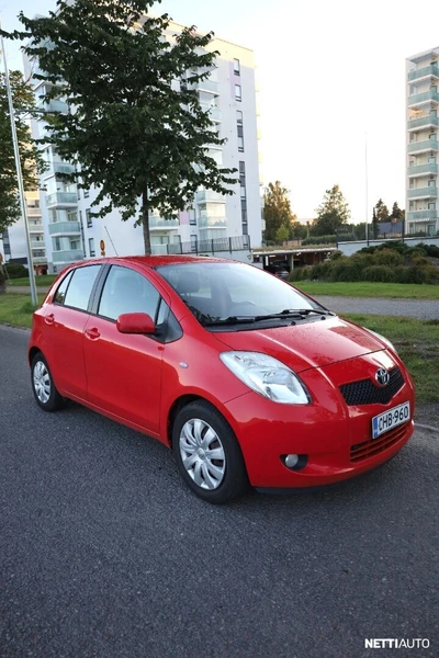 Toyota Yaris 2009, photo 1/10
