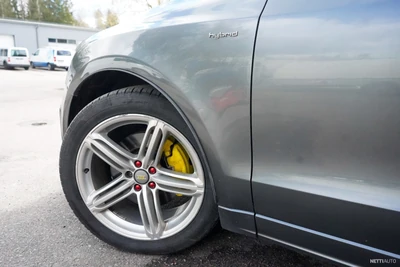 Audi Q5 Hybrid “Rahoitus alkaen 4,99%" 2012, kuva 5/24