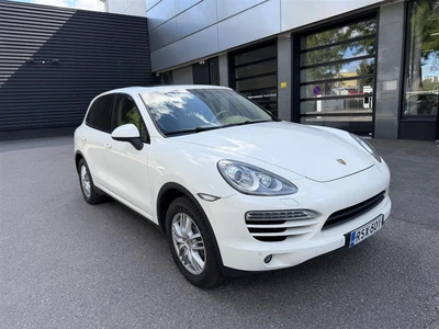 Porsche Cayenne 2011, kuva 1/6