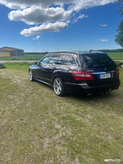 Mercedes-Benz E 2010, kuva 4/5