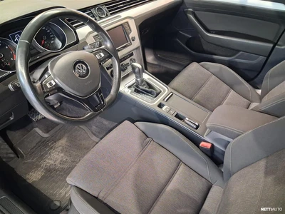 Volkswagen Passat 2015, kuva 7/14